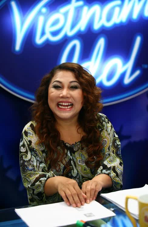 Tiếng cười “ha hả” của Siu Black, Mỹ Tâm tại Vietnam Idol - Ảnh 1.