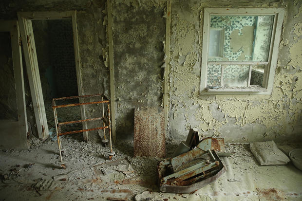 Loạt ảnh hiếm về 'cấm địa phóng xạ' Chernobyl: Sau 37 năm vẫn ám ảnh nhân loại, hậu quả chưa thể phục hồi