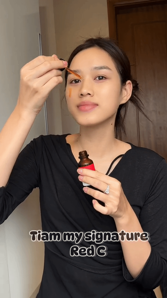 Xem Đỗ Hà hướng dẫn makeup, dân tình đồng loạt khen: Ra dáng beauty blogger lắm rồi! - Ảnh 2.