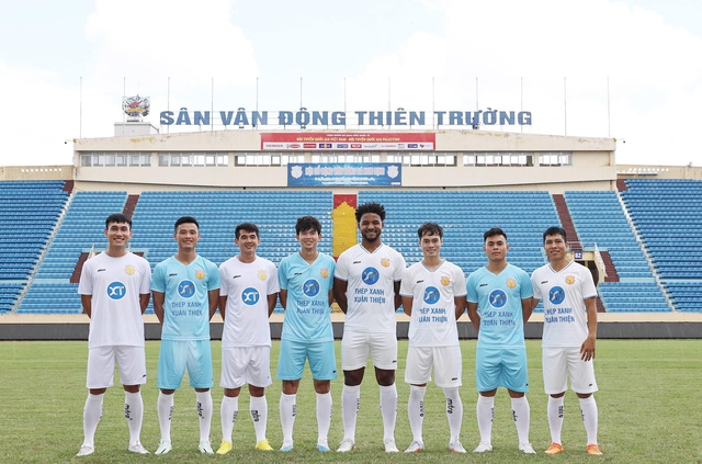 Văn Toàn kí hợp đồng gia nhập CLB Nam Định - Ảnh 8.