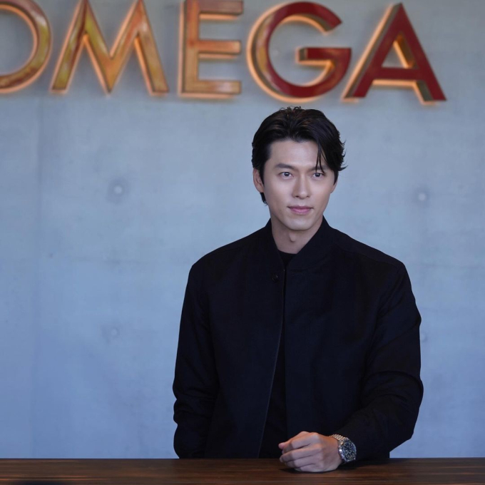 Hyun Bin đón tuổi 42 với loạt khoảnh khắc khoe visual cực đỉnh, không hổ danh là tài tử điển trai nhất nhì xứ Hàn - Ảnh 1.