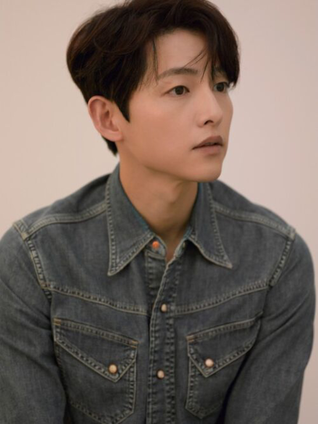 Song Joong Ki khoe video quý tử, lần đầu lên tiếng về phát ngôn “thất nghiệp sau khi kết hôn” - Ảnh 2.