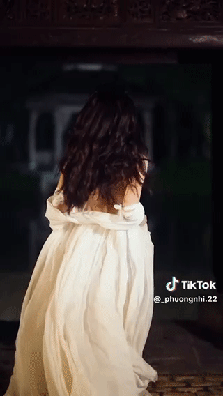 Phương Nhi tung clip đu trend: Ẵm hơn 2 triệu lượt xem, visual ngang ngửa với mỹ nh&acirc;n thế hệ mới của Cbiz - Ảnh 3.