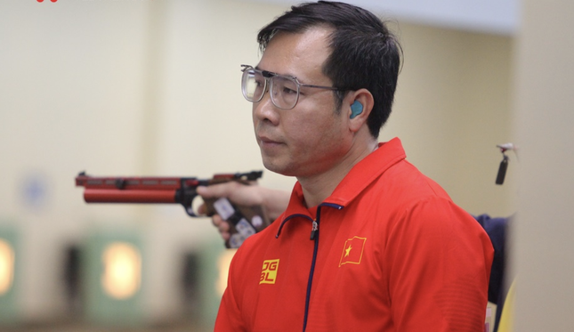 Thu Vinh bật kh&oacute;c, xạ thủ Ho&agrave;ng Xu&acirc;n Vinh n&oacute;i g&igrave;? - Ảnh 2.