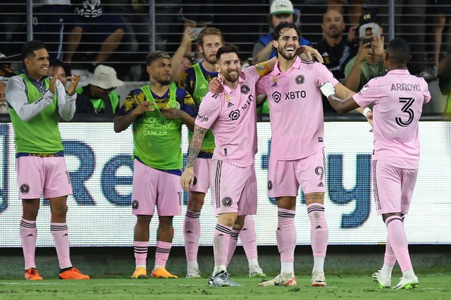 Messi kiến tạo thi&ecirc;n t&agrave;i, Inter Miami gi&agrave;nh chiến thắng trước nh&agrave; v&ocirc; địch MLS - Ảnh 8.