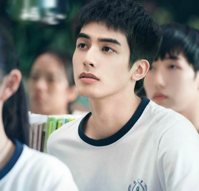 Cặp đ&ocirc;i ng&ocirc;n t&igrave;nh thất bại nhất hiện tại: Phim bị gỡ sau 10 ng&agrave;y chiếu, nữ ch&iacute;nh đẹp nhưng nhiều người gh&eacute;t - Ảnh 6.