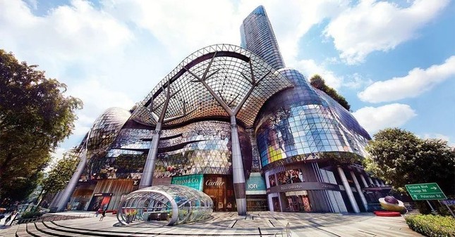 Những địa điểm ăn chơi xa xỉ nhất Singapore - Ảnh 2.