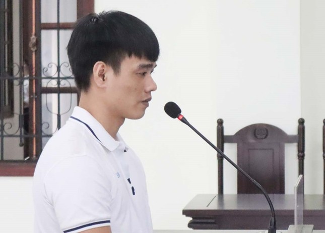 Vác dao chém bạn vì tranh cãi con vịt xiêm sống lâu thành con vịt trời - Ảnh 1.