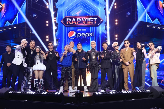 N&Oacute;NG: Qu&aacute;n qu&acirc;n Rap Việt m&ugrave;a 3 gọi t&ecirc;n Double2T! - Ảnh 8.