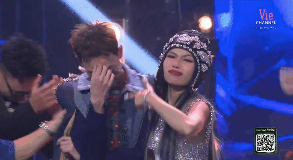 N&Oacute;NG: Qu&aacute;n qu&acirc;n Rap Việt m&ugrave;a 3 gọi t&ecirc;n Double2T! - Ảnh 2.