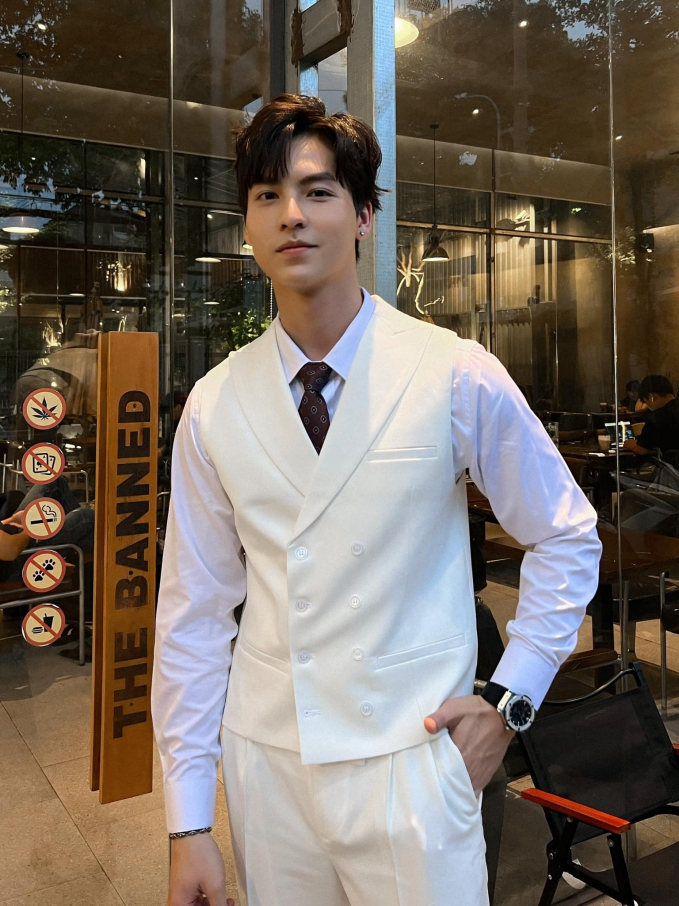 Trai đẹp khiến Thanh Hằng yêu cầu Hương Giang im lặng: Ảnh đời thường body căng đét, tình trạng hẹn hò gây chú ý - Ảnh 3.