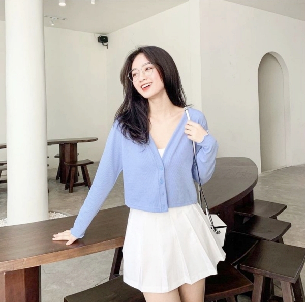 9 mẫu cardigan mỏng hợp với mùa Thu, nên sắm ngay trong dịp sale 9/9 - Ảnh 1.