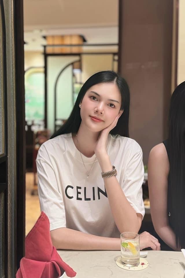 Sau 2 năm chia tay, Ngọc Trinh công khai tình tứ bên bạn trai ngay trước thềm năm mới - Ảnh 6.