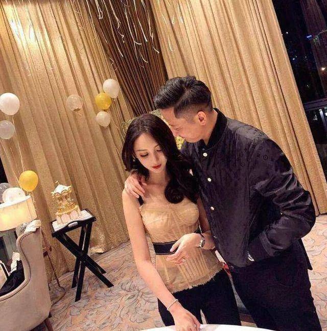 Bạn gái hot girl của Huỳnh Hiểu Minh bị bóc phốt: Hết ép cưới lại thuê nhà giống của Angelababy để làm màu - Ảnh 7.