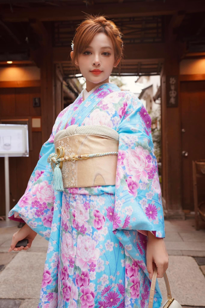 Cuộc sống làm dâu hào môn của Huyền Baby: Sống trong biệt thự 1.000 m2, áp lực điều này khi kết hôn - Ảnh 9. Cuộc sống làm dâu hào môn của Huyền Baby: Sống trong biệt thự 1.000 m2, áp lực điều này khi kết hôn - Ảnh 9.