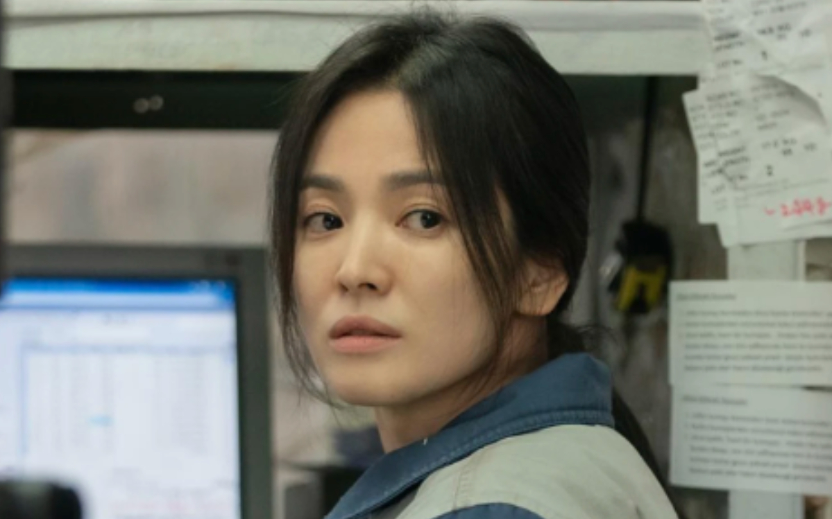 7 mỹ nhân khoe mặt mộc đỉnh nhất phim Hàn 2023: Song Hye Kyo đẹp bất chấp, cô cuối khó ai bì nổi - Ảnh 1.