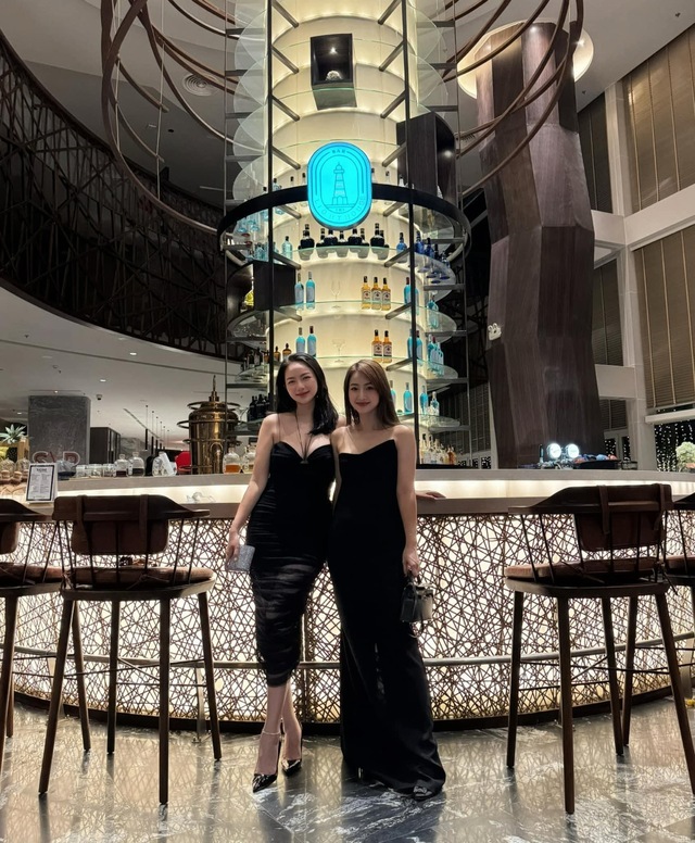 Sao nữ Vbiz từng ph&aacute;t tướng khiến cộng đồng mạng ngỡ ng&agrave;ng, giờ thay đổi ngoạn mục đến mức c&oacute; cơ bụng - Ảnh 3.