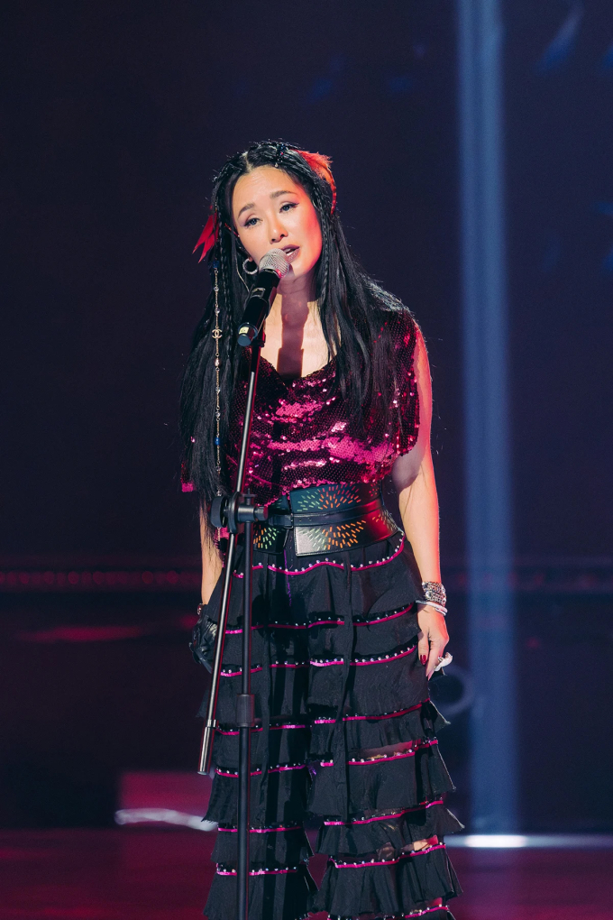 Sau 3 lần cover hit Mỹ T&acirc;m ở show Chị đẹp, Hồng Nhung ch&iacute;nh thức song ca c&ugrave;ng ch&iacute;nh chủ! - Ảnh 3.