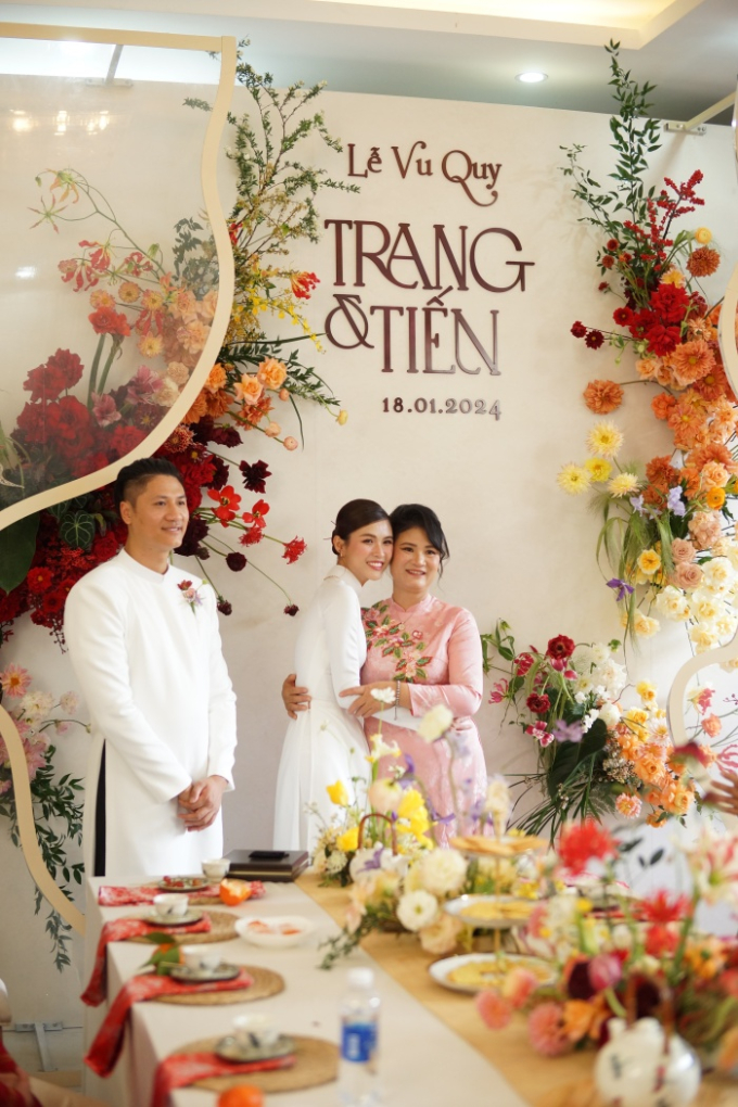 Ảnh full HD lễ vu quy Cao Thiên Trang: Cô dâu hào hứng khoe sính lễ, chi tiết hé lộ mối quan hệ với mẹ chồng gây chú ý - Ảnh 9.
