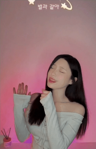 Trend mặt trới ngày càng gây sốt: Ai cover nào cũng viral, còn có cả phiên bản tiếng Hàn nghe cực dính! - Ảnh 9.