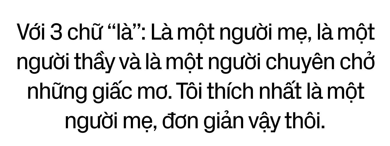 Cô giáo Quách Thị Bích Nụ: 18 năm trên những chuyến đò vượt sông Đà đưa học sinh tới lớp - Ảnh 18.