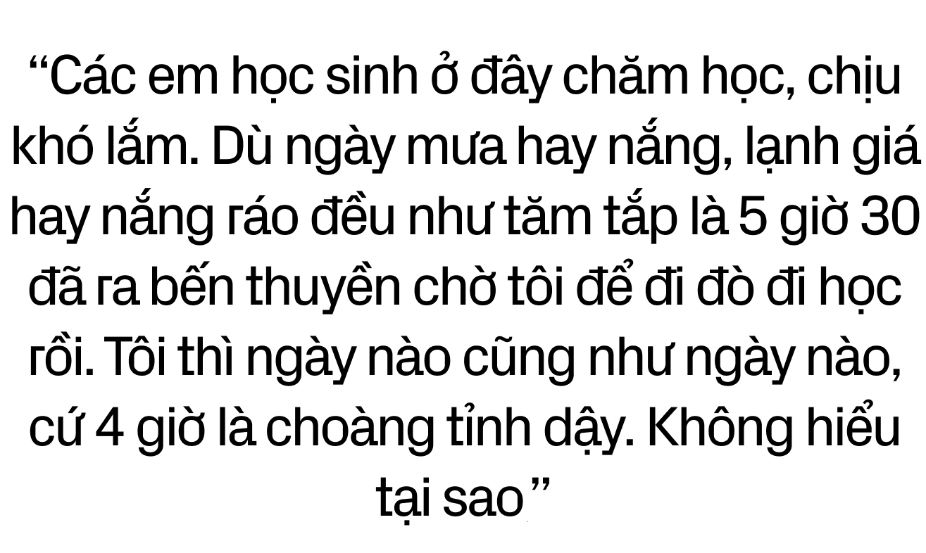 Cô giáo Quách Thị Bích Nụ: 18 năm trên những chuyến đò vượt sông Đà đưa học sinh tới lớp - Ảnh 7.