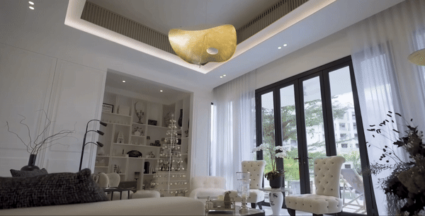 Biệt thự của phú bà châu Á: Lắp thang máy 122 triệu vì thương thợ xây phải đi bộ, nội thất quá xa hoa - Ảnh 5.
