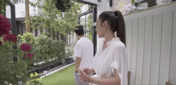 Biệt thự của phú bà châu Á: Lắp thang máy 122 triệu vì thương thợ xây phải đi bộ, nội thất quá xa hoa - Ảnh 12.
