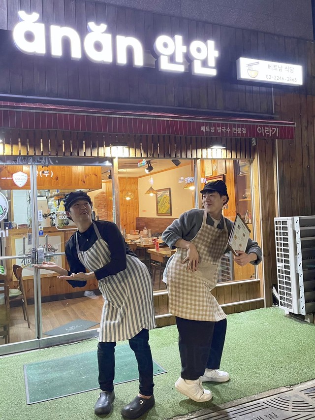 Ch&agrave;ng trai H&agrave;n Quốc n&oacute;i tiếng Việt si&ecirc;u đỉnh, bỏ sự nghiệp giải tr&iacute; 10 năm để mở qu&aacute;n ăn Việt tại Seoul - Ảnh 4.
