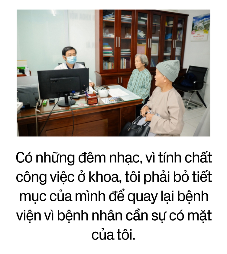 Nhóm y bác sĩ Sài Gòn 7 năm mang tiếng hát đổi thành bữa ăn, tấm thẻ BHYT cho bệnh nhân nghèo- Ảnh 11.