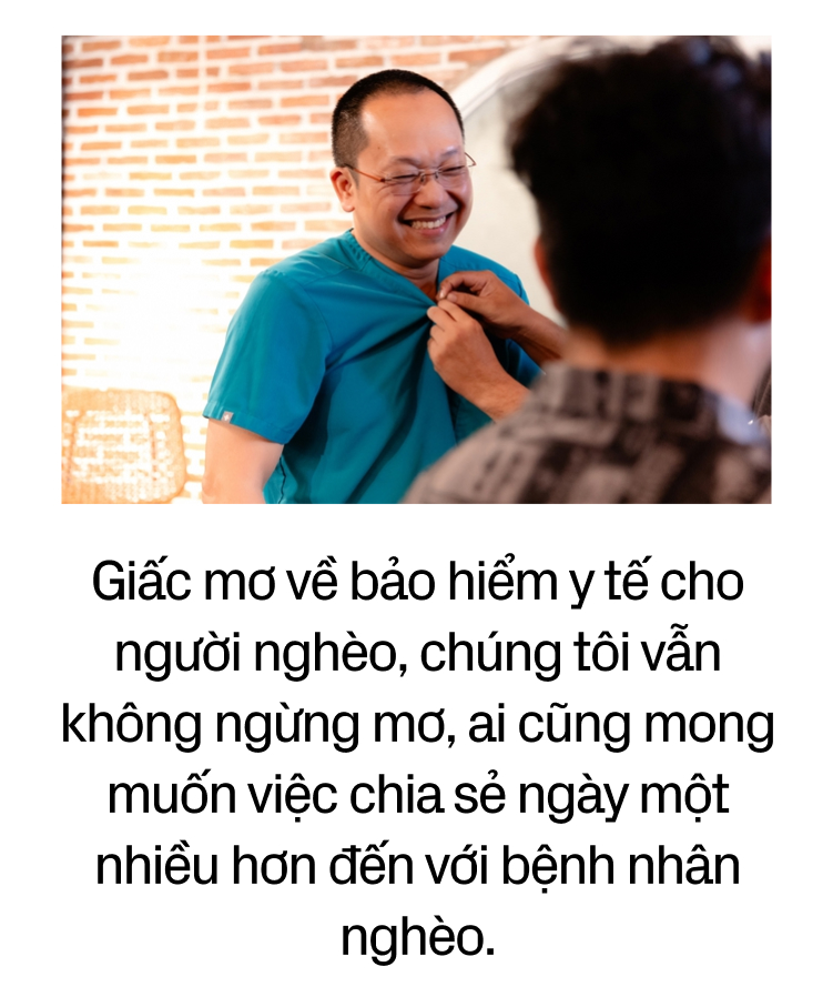 Nhóm y bác sĩ Sài Gòn 7 năm mang tiếng hát đổi thành bữa ăn, tấm thẻ BHYT cho bệnh nhân nghèo- Ảnh 15.