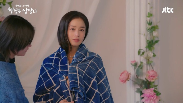 Khán giả choáng với nhan sắc tường thành của Kim Tae Hee trong màn xuất hiện chớp nhoáng ở siêu phẩm chữa lành - Ảnh 6.