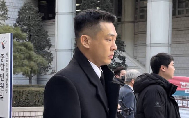 Yoo Ah In kết thúc phiên toà thứ hai về cáo buộc ma tuý chỉ trong 30 phút - Ảnh 2.