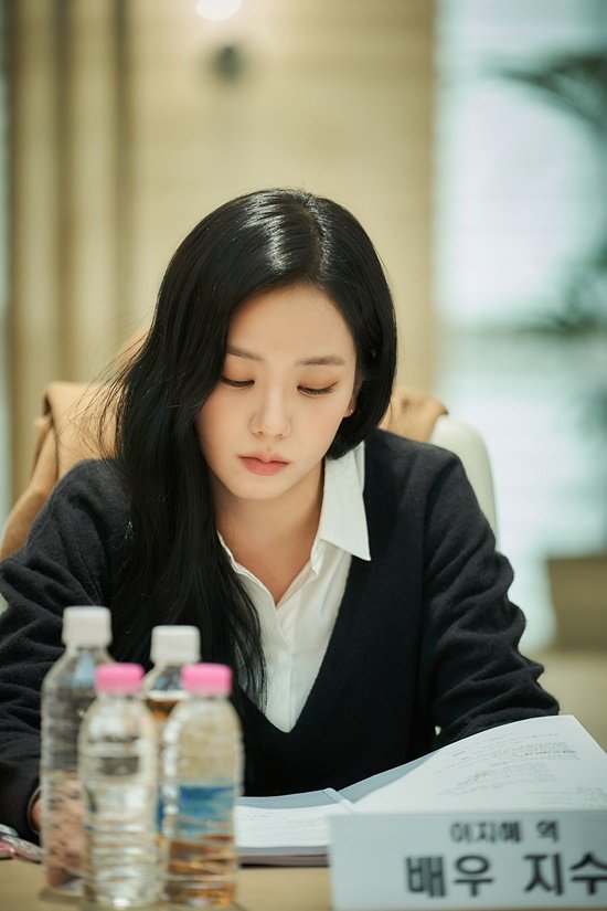 Sự kiện xác nhận phim Hàn có dàn cast đẹp nhất Kbiz: Lee Min Ho - Ahn Hyo Seop chung mâm, Jisoo không thua Mỹ nhân đẹp nhất thế giới - Ảnh 6.
