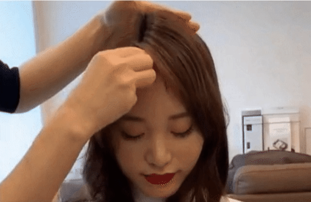 Để tóc mái dài giống Song Hye Kyo, đây là cách Huyền Lizzie tạo phồng cho mái tóc - Ảnh 11.