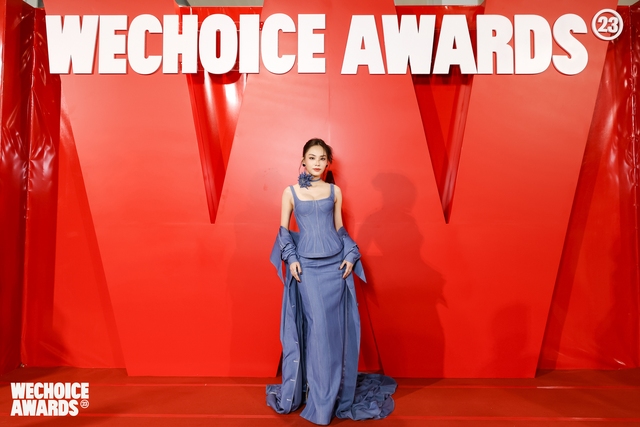 Đại chiến hoa hậu tại WeChoice Awards 2023: Lương Thuỳ Linh dịu kha, Vũ Thuý Quỳnh - Ngô Bảo Ngọc chặt đẹp thảm đỏ - Ảnh 2.