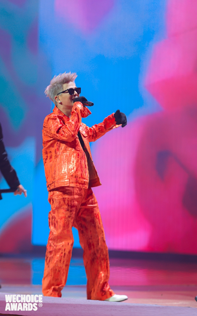 Double2T, Rhyder cùng đội rapper cực chiến cùng “Cypher Dám, Hip-hop kết hợp Saxophone thổi làn gió lạ đến Gala WeChoice Awards 2023! - Ảnh 6.