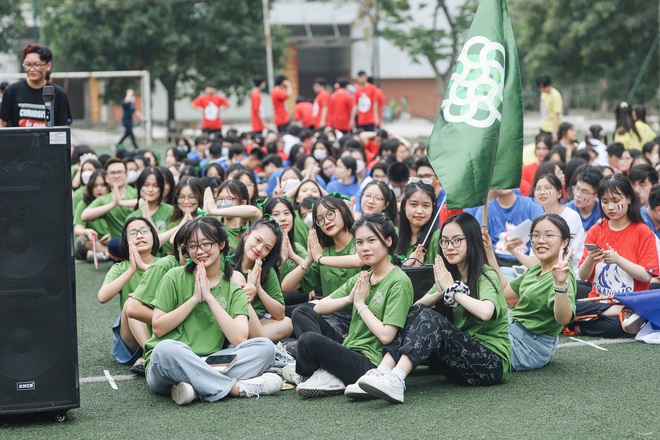 Đây là ngôi trường đứng top 1 về số giải HSQ quốc gia năm nay, từng xếp hạng trường cấp 3 đỉnh nhất Việt Nam! - Ảnh 5.