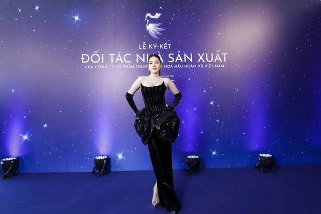 Hương Giang - Dược sĩ Tiến chính thức là NSX Miss Universe Vietnam, Lan Khuê rời ghế giám đốc điều hành - Ảnh 7.