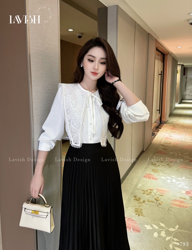 Mặc đẹp như nàng tổng tài Kim Yoo Jung với 10 mẫu áo blouse trắng siêu xinh diện Tết - Ảnh 23.