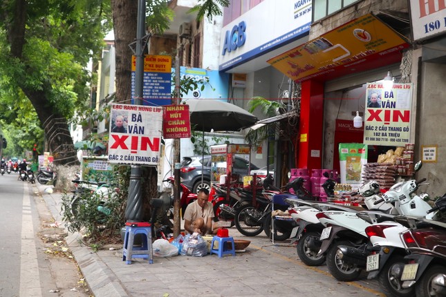 Ma trận giữa con phố có nhiều Bà Vân nhất Hà Nội - Ảnh 2.