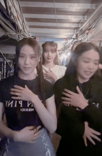 H&atilde;ng đĩa lớn nhất thế giới r&uacute;t nhạc khỏi TikTok: Fan BTS, BLACKPINK, SEVENTEEN,... lo sợ idol chịu thiệt - Ảnh 4.