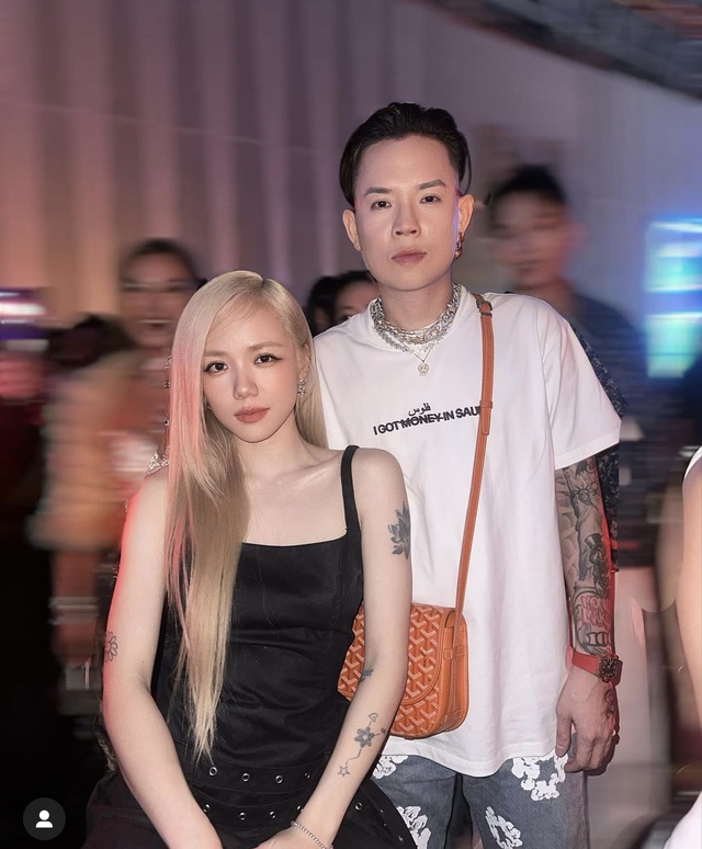 Phương Ly v&agrave; Andree lại bị team qua đường t&oacute;m d&iacute;nh, th&aacute;i độ thế n&agrave;o so với lần h&ocirc;n nhau ở Ph&uacute; Quốc? - Ảnh 8.