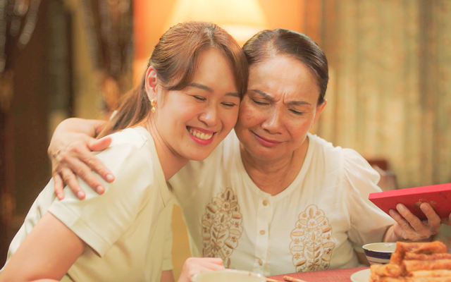 Tết xưa Tết nay đều vui ở những khoảnh khắc sum vầy, nhưng tấm lòng quý như vàng sẽ khiến niềm vui thêm trọn vẹn - Ảnh 3.