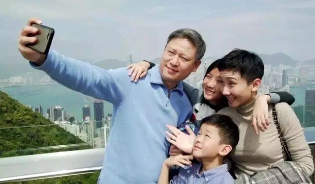 CEO từng bị chê cười vì học kém tiếng mẹ đẻ, quyết tâm khởi nghiệp khi 10 tuổi, cái kết đáng khâm phục! - Ảnh 8.
