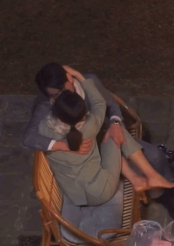 Lộ clip cặp sao Việt hôn nhau tới đỏ cả mặt, netizen tin chắc yêu thật rồi đây - Ảnh 6.