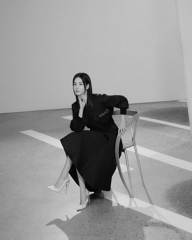 Những bức ảnh bị loại bỏ của Song Hye Kyo được công khai, chứng minh nhan sắc thật tuổi 42 - Ảnh 2.