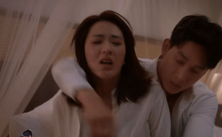 Phim Việt có cảnh nóng bạn thân gây tranh cãi gay gắt, netizen bất bình cấm chiếu luôn đi - Ảnh 4.
