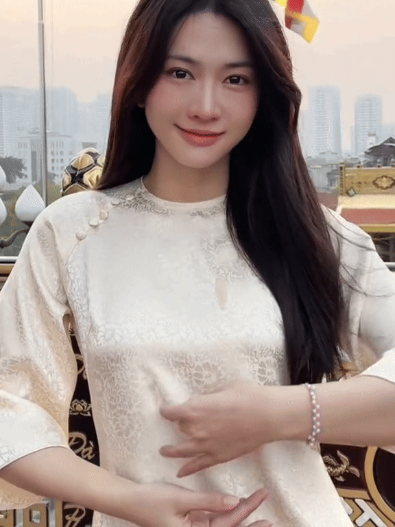 Hot girl 9,6 triệu followers thay đổi cỡ n&agrave;o sau 3 năm m&agrave; netizen chốt hạ: Ch&iacute;nh chủ đ&atilde; t&igrave;m giấy hướng dẫn sử dụng nhan sắc! - Ảnh 8.