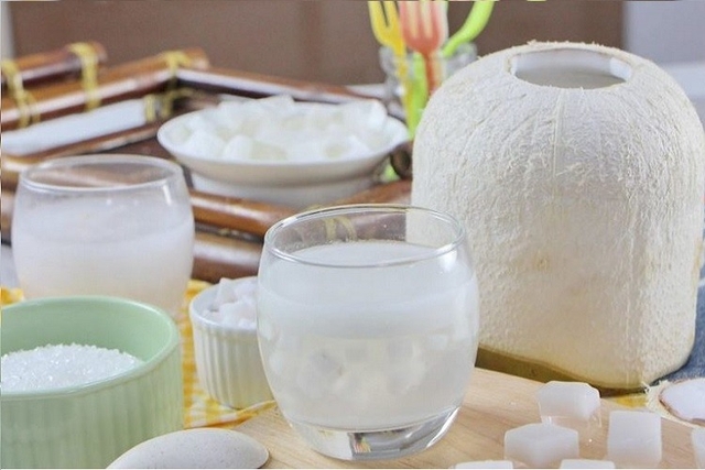 Thức uống cung cấp collagen bậc nhất, gi&uacute;p x&oacute;a mờ vết nhăn v&agrave; bảo vệ xương khớp: Nhưng c&oacute; 5 nh&oacute;m người kh&ocirc;ng n&ecirc;n d&ugrave;ng- Ảnh 5.